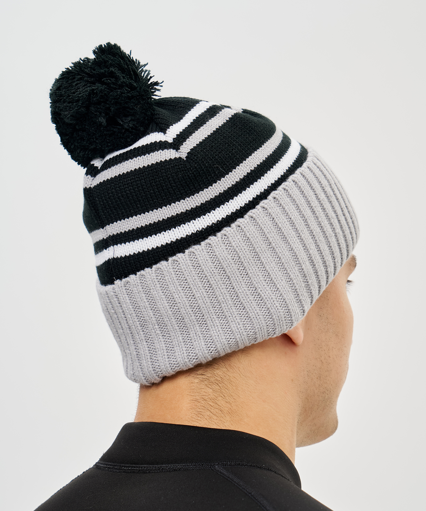 Шапка Nordski Severe Black/Grey/White